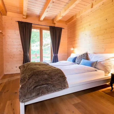 3-schlafzimmer Eichhorn****, Fee 1800m 샬레 Saas Fee