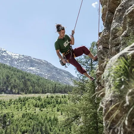 3-schlafzimmer Eichhorn****, Fee 1800m 샬레